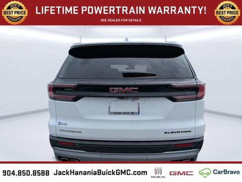 Used 2024 GMC Acadia Elevation w/ Luxury Package FWD image 4
