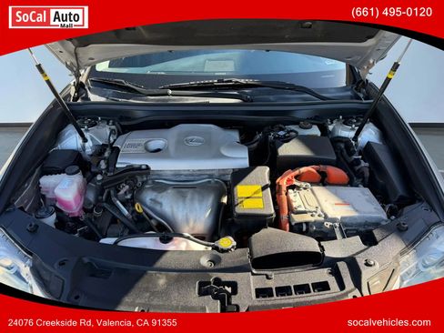 Used 2014 Lexus ES 300h w/ Premium Package w/Bamboo Trim FWD image 27