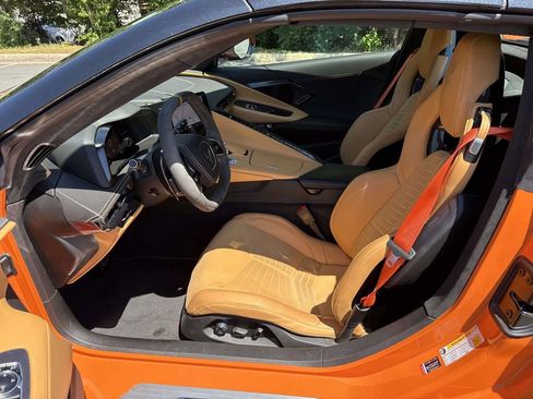 Used 2023 Chevrolet Corvette Stingray Premium Conv w/ Z51 Performance Package RWD image 6
