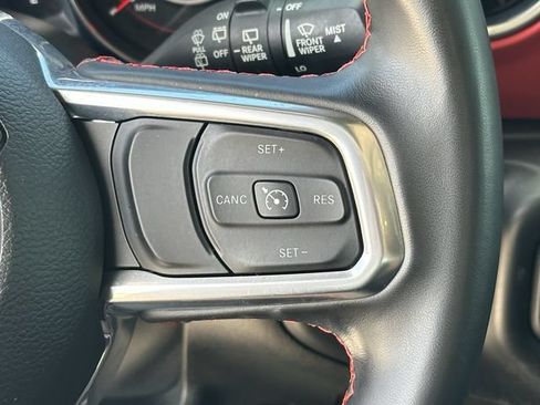 Used 2021 Jeep Wrangler Rubicon AWD/4WD image 15