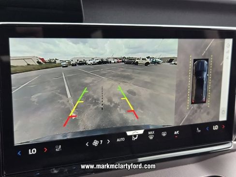 New 2026 Ford Expedition Active RWD image 17