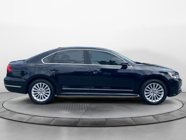 Used 2017 Volkswagen Passat 1.8T SE FWD image 6