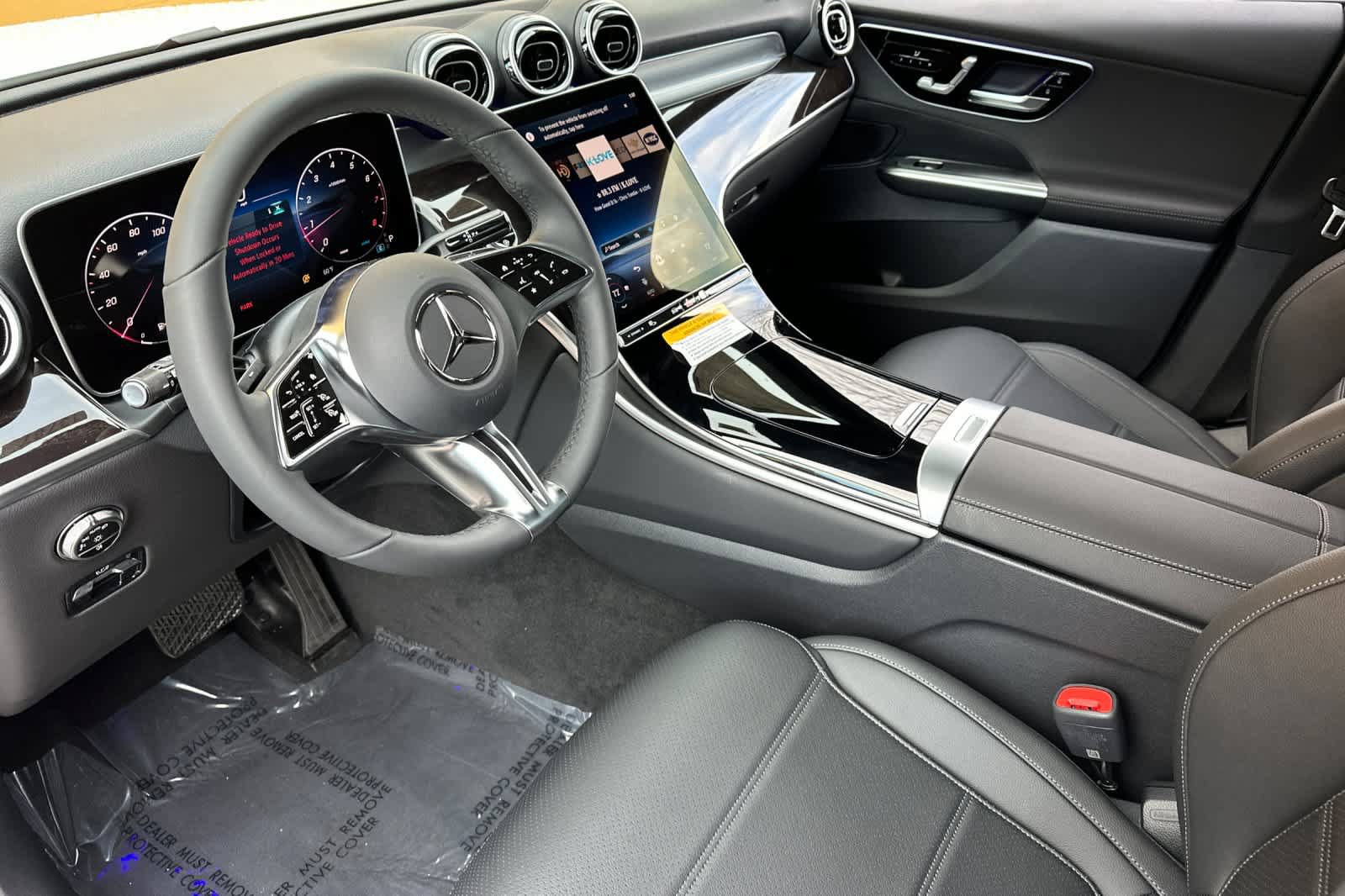 New 2026 Mercedes-Benz GLC 300 4MATIC image 9