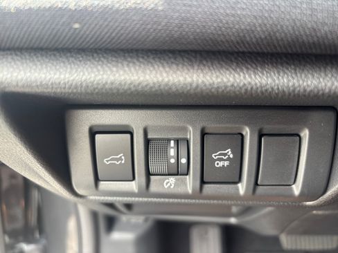 New 2025 Subaru Outback Premium image 15