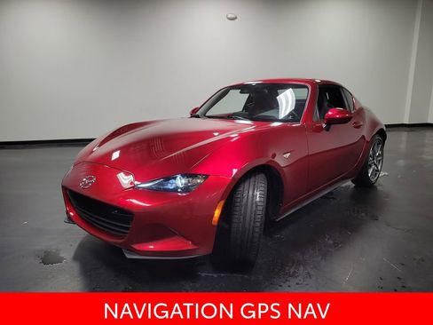 Used 2023 MAZDA MX-5 Miata Grand Touring RWD image 4