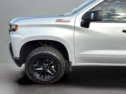 Used 2020 Chevrolet Silverado 1500 LT Trail Boss image 33