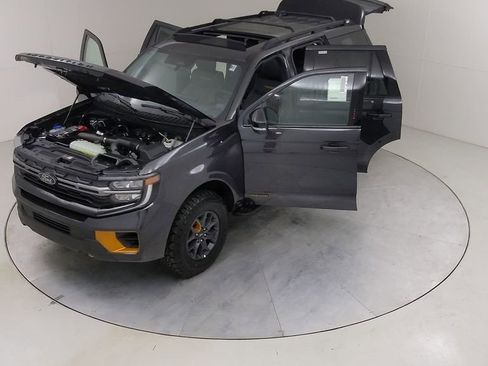 New 2026 Ford Expedition Tremor image 59