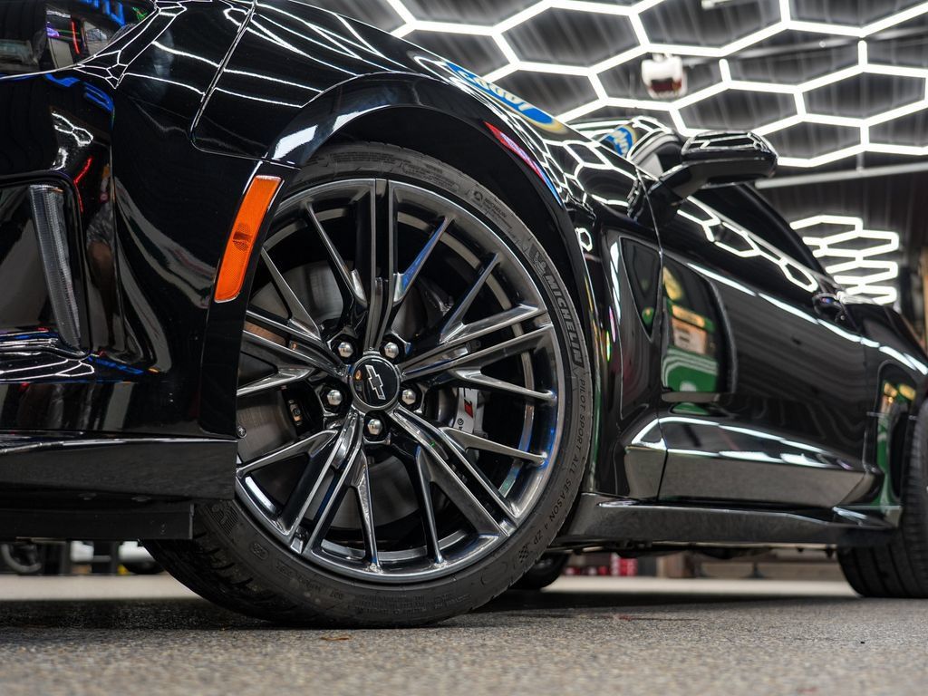 Used 2023 Chevrolet Camaro ZL1 RWD image 33