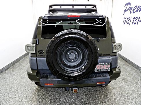 Used 2007 Toyota FJ Cruiser 4WD image 5