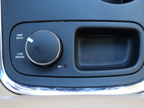 Used 2012 Dodge Durango Citadel image 24