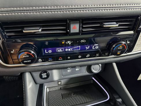 New 2026 Nissan Rogue Platinum w/ Platinum Premium Package image 15