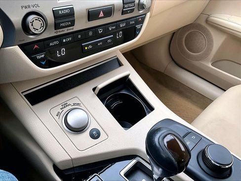 Used 2013 Lexus ES 350 w/ Premium Pkg FWD image 23