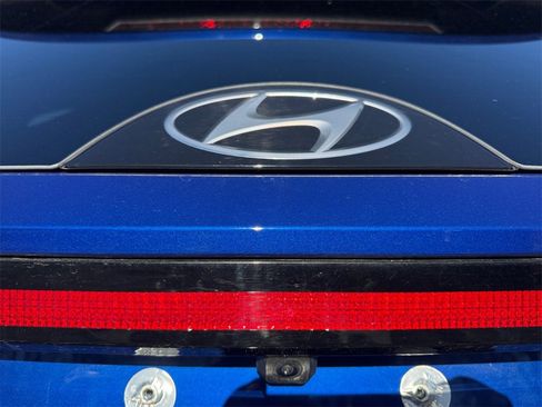 Used 2022 Hyundai Tucson SEL w/ Convenience + Premium Package image 17