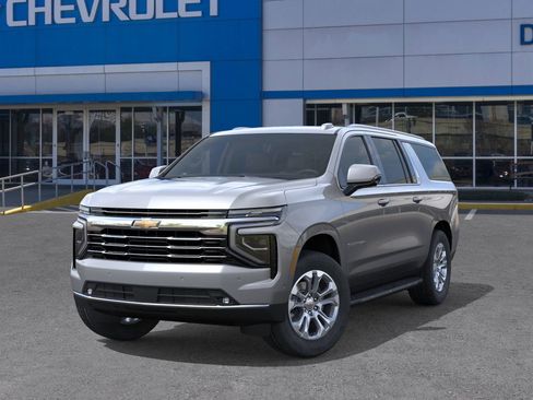 New 2026 Chevrolet Suburban LT w/ Comfort Package image 6