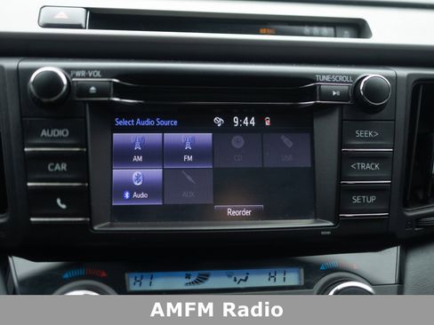 Used 2018 Toyota RAV4 XLE image 8