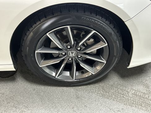 Used 2021 Honda Accord EX-L image 13