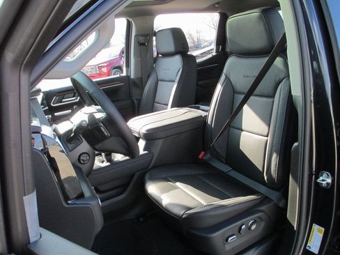 New 2026 GMC Sierra 1500 Denali w/ Denali Reserve Package image 14