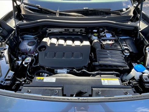 New 2026 Volkswagen Tiguan SE image 16