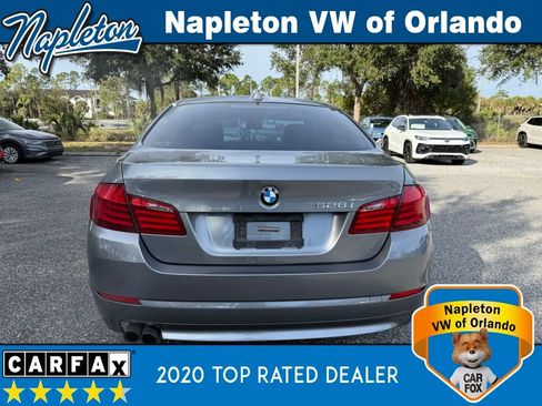 Used 2011 BMW 528i Sedan image 16