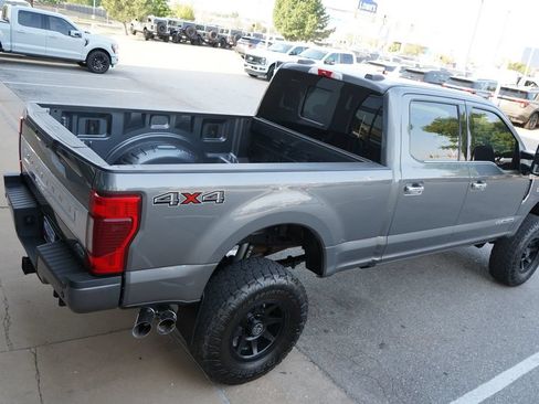 Used 2022 Ford F350 Platinum AWD/4WD image 16