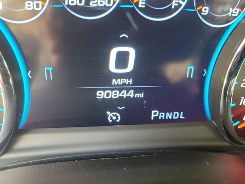 Used 2020 Chevrolet Tahoe Premier RWD image 18