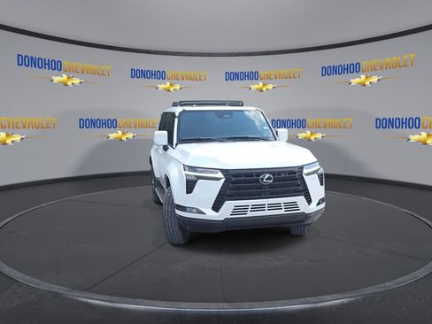Used 2026 Lexus GX 550 w/ Accessory Package (2T) AWD/4WD image 6