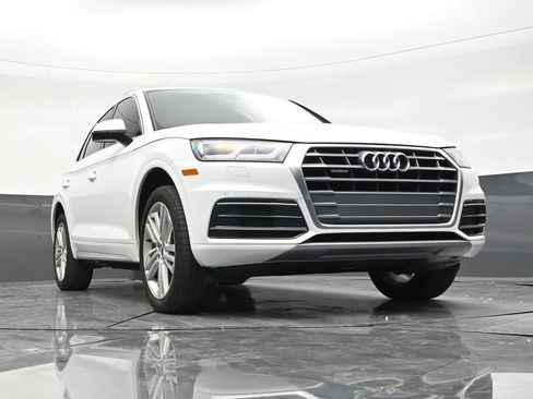 Used 2018 Audi Q5 2.0T Premium Plus w/ Premium Plus Package AWD/4WD image 26