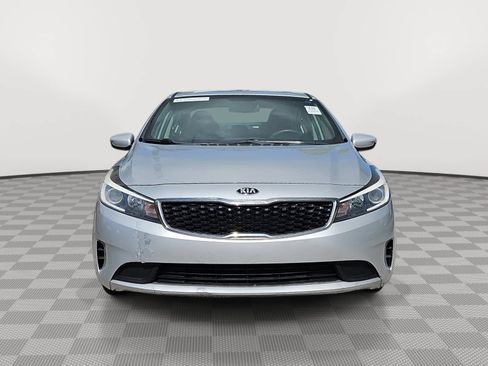 Used 2018 Kia Forte LX FWD image 3