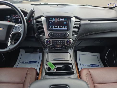 Used 2019 Chevrolet Tahoe Premier w/ Premier Plus Edition AWD/4WD image 13