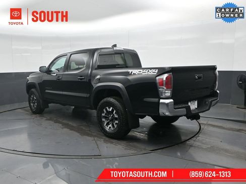 Used 2023 Toyota Tacoma TRD Off-Road image 8