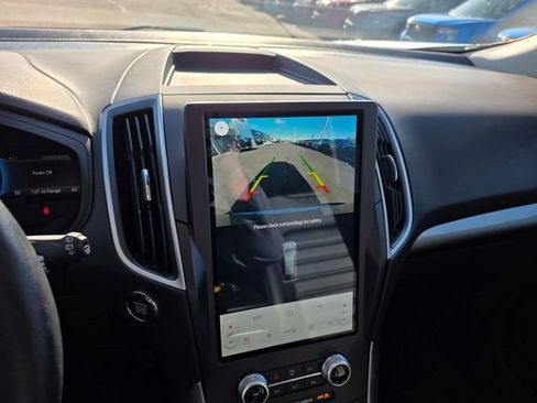 Used 2023 Ford Edge SEL w/ Convenience Package image 23