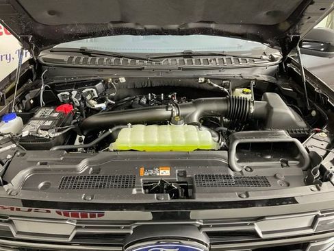 New 2025 Ford Expedition Active image 9