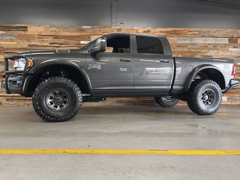 Used 2024 RAM 2500 Big Horn w/ Level 2 Equipment Group AWD/4WD image 54