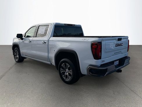 Used 2024 GMC Sierra 1500 SLT image 7