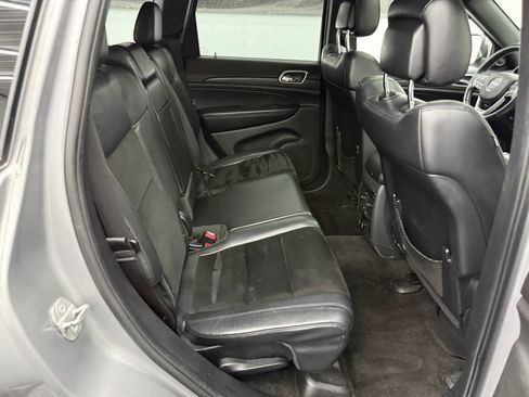 Used 2015 Jeep Grand Cherokee Altitude image 9