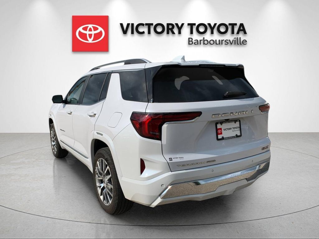 Used 2026 GMC Terrain Denali w/ LPO, Floor Liner Package AWD/4WD image 3