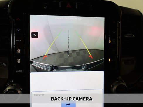 Used 2022 RAM 1500 Limited w/ Off-Road Group image 5