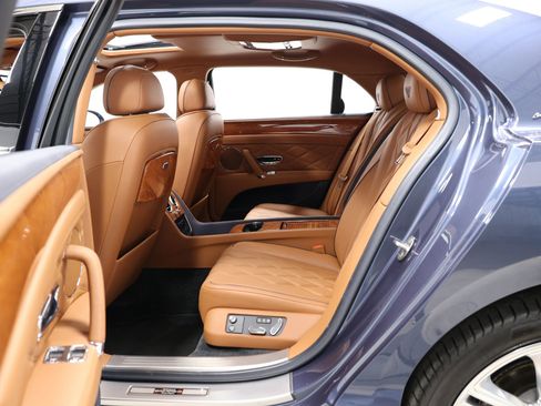 Used 2016 Bentley Flying Spur W12 AWD/4WD image 45