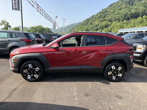 Used 2025 Hyundai Kona SEL AWD/4WD image 8