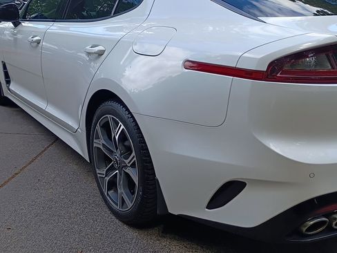 Used 2020 Kia Stinger GT-Line AWD/4WD image 6