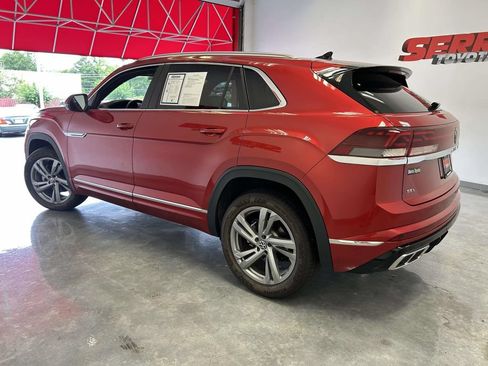Used 2024 Volkswagen Atlas Cross Sport SEL R-Line AWD/4WD image 6