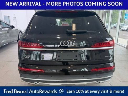 Used 2023 Audi Q7 3.0T Premium w/ Convenience Package AWD/4WD image 5