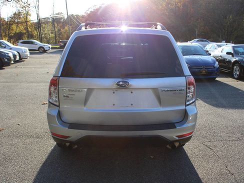 Used 2012 Subaru Forester 2.5X Premium w/ All-Weather Pkg image 9