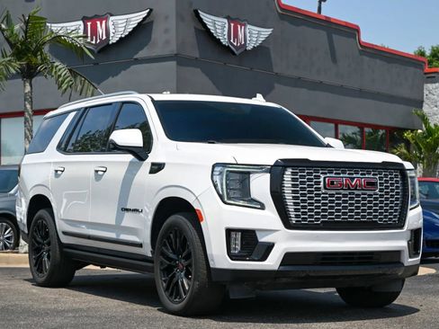 Used 2024 GMC Yukon Denali w/ Denali Reserve Package AWD/4WD image 1