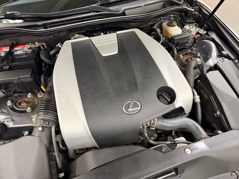 Used 2016 Lexus IS 300 AWD w/ Premium Package image 32
