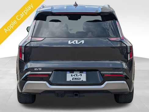 Certified 2024 Kia EV9 Land AWD/4WD image 4