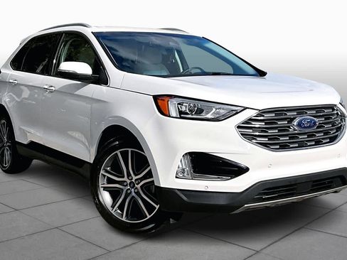 Used 2020 Ford Edge Titanium image 3