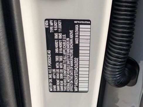 New 2026 Porsche Cayenne GTS image 29