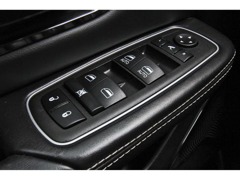 Used 2023 RAM 1500 Limited image 22