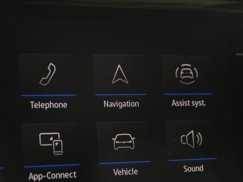 Used 2022 Volkswagen Atlas SE image 9